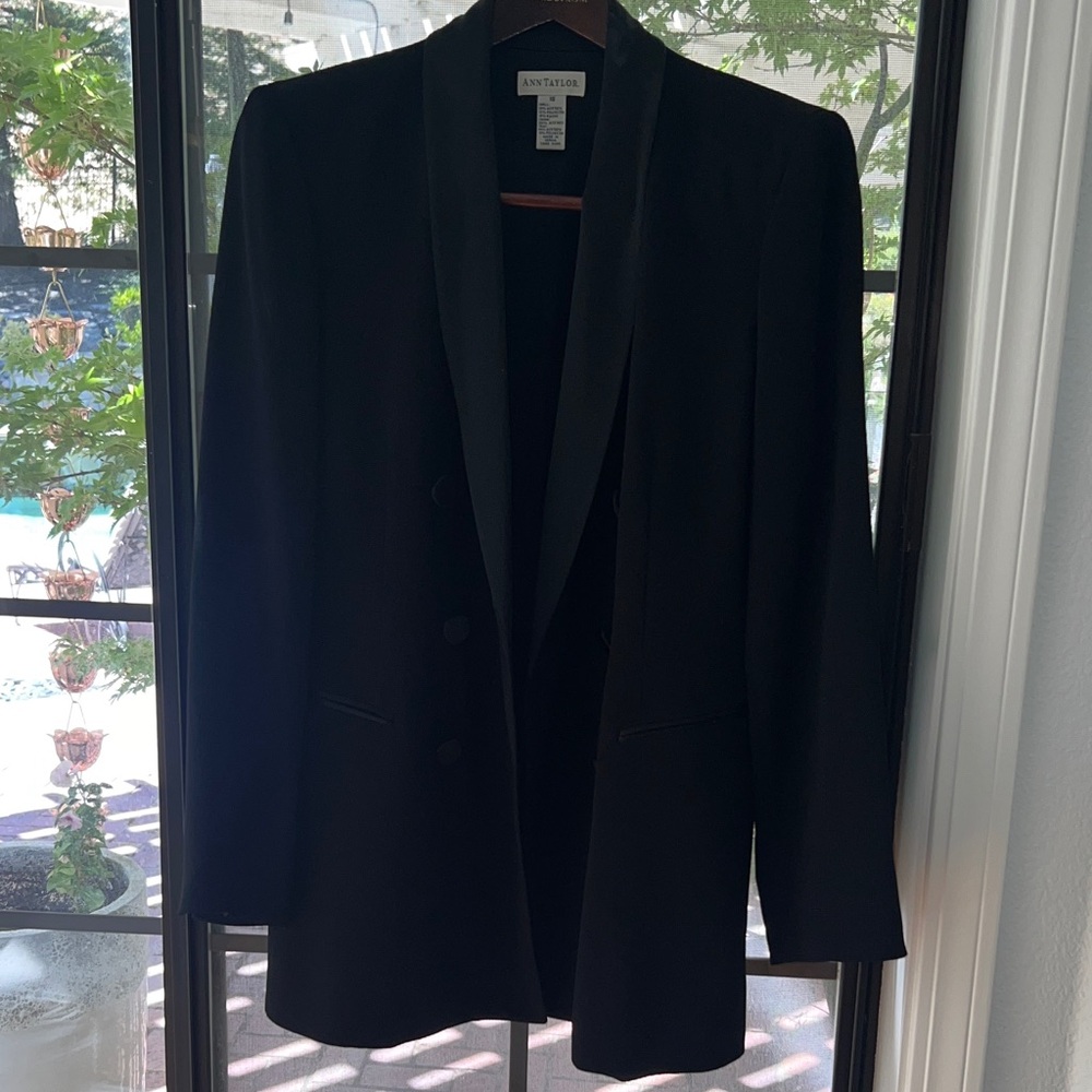 Ann Taylor LONG Classic Black Blazer